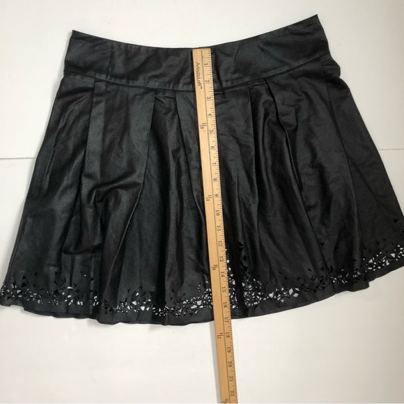 Woman’s black faux leather fit and flare skirt with cut out design size small - Picture 9 of 16